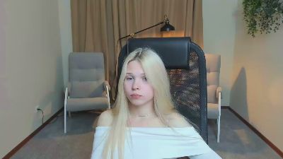 AnishaRhone live cam on Cam4