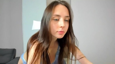 AnissaRaumhill live cam on Cam4