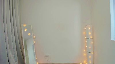 AnissaRaumhill live cam on Cam4
