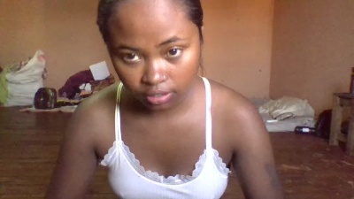Anissah live cam on Cam4