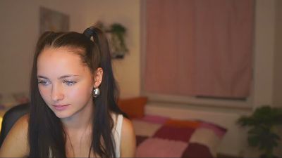 AnitaOcean18 live cam on Cam4