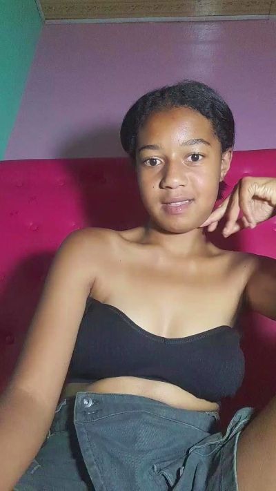 Anjara01 live cam on Cam4