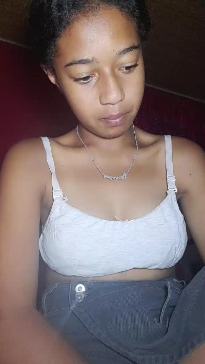 Anjara01 live cam on Cam4