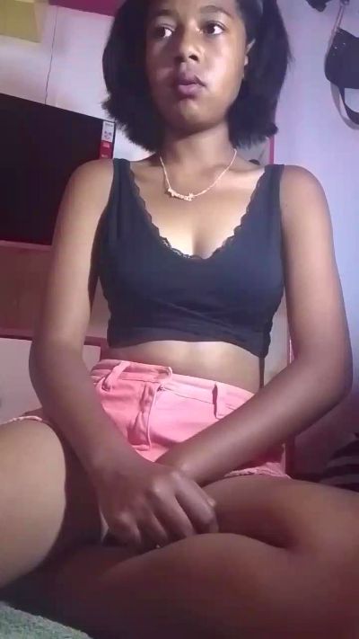 Anjara01 live cam on Cam4