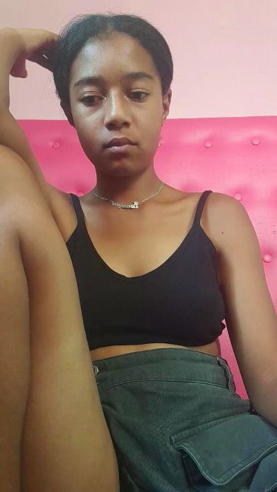 Anjara01 live cam on Cam4