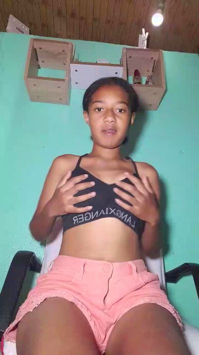 Anjara01 live cam on Cam4