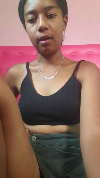 Anjara01 live cam on Cam4