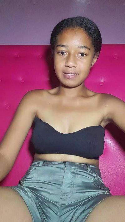 Anjara01 live cam on Cam4