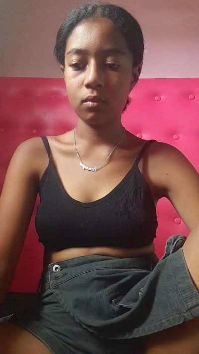 Anjara01 live cam on Cam4