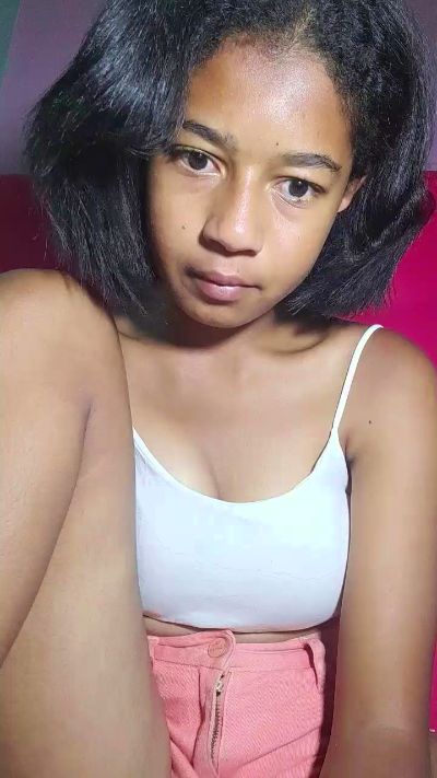 Anjara01 live cam on Cam4