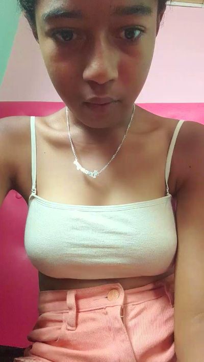 Anjara01 live cam on Cam4