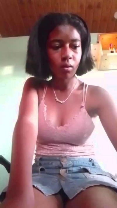 Anjara01 live cam on Cam4