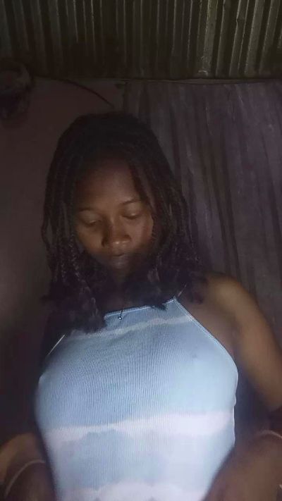 Anjara01 live cam on Cam4