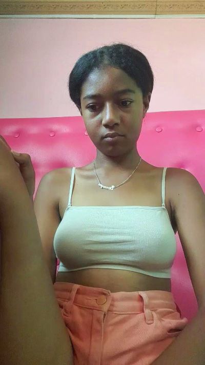 Anjara01 live cam on Cam4