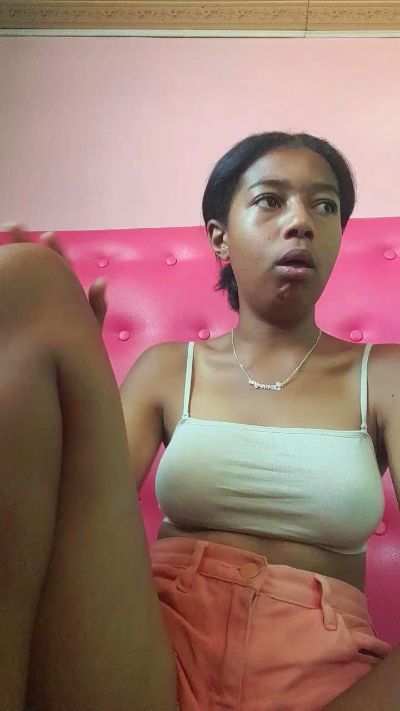 Anjara01 live cam on Cam4