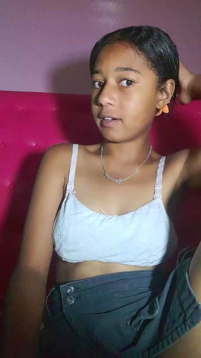 Anjara01 live cam on Cam4