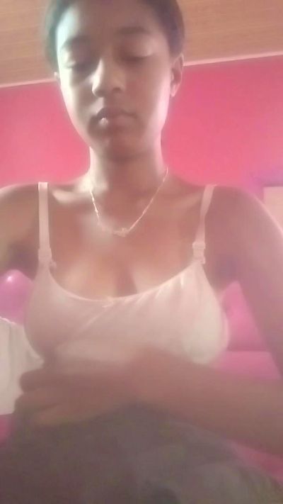 Anjara01 live cam on Cam4