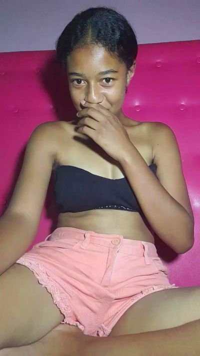 Anjara01 live cam on Cam4