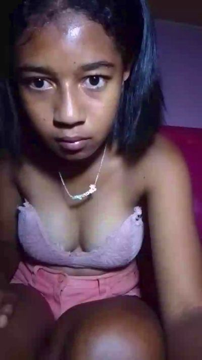 Anjara01 live cam on Cam4