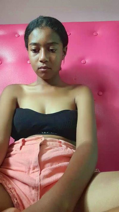 Anjara01 live cam on Cam4