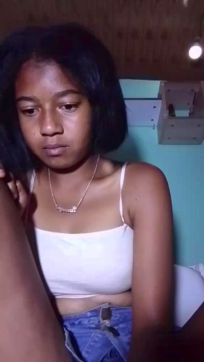 Anjara01 live cam on Cam4