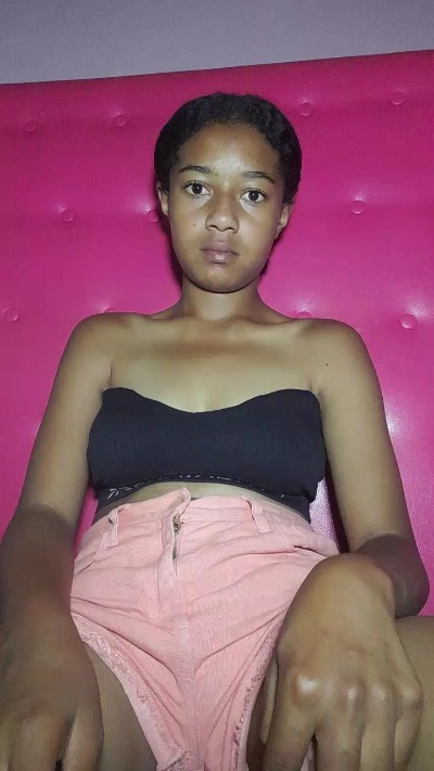 Anjara01 live cam on Cam4