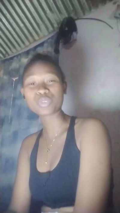 Anjara01 live cam on Cam4