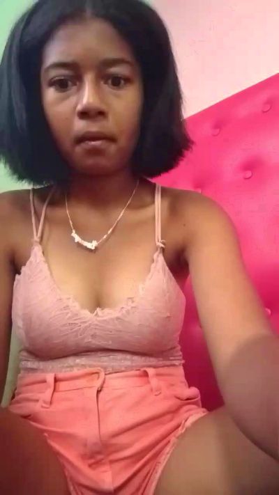 Anjara01 live cam on Cam4