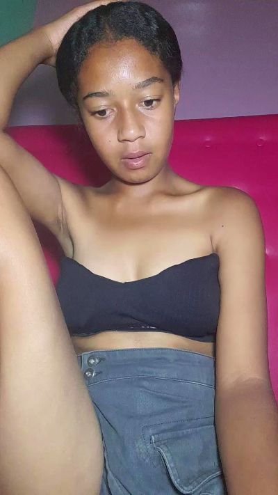Anjara01 live cam on Cam4