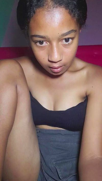 Anjara01 live cam on Cam4