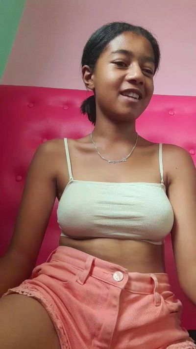 Anjara01 live cam on Cam4
