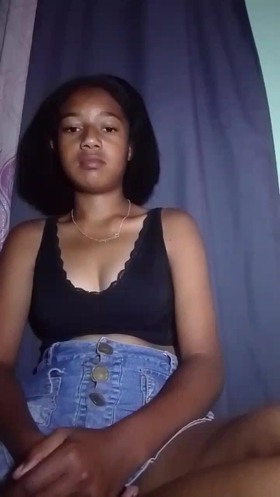 Anjara01 live cam on Cam4