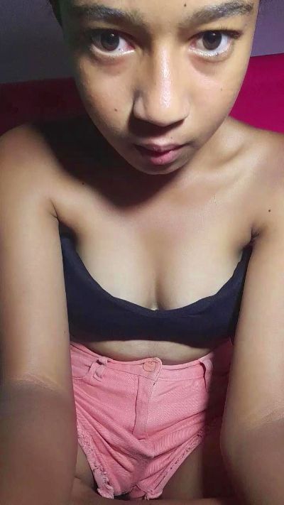 Anjara01 live cam on Cam4