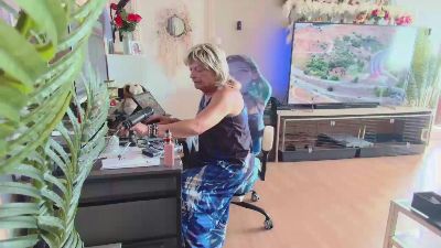 Anjella38 live cam on Cam4