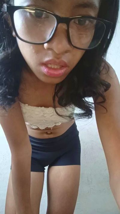 AnjelyG live cam on Cam4