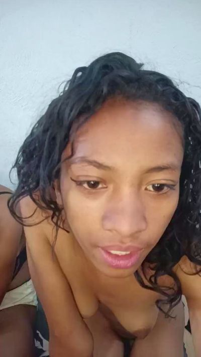 AnjelyG live cam on Cam4
