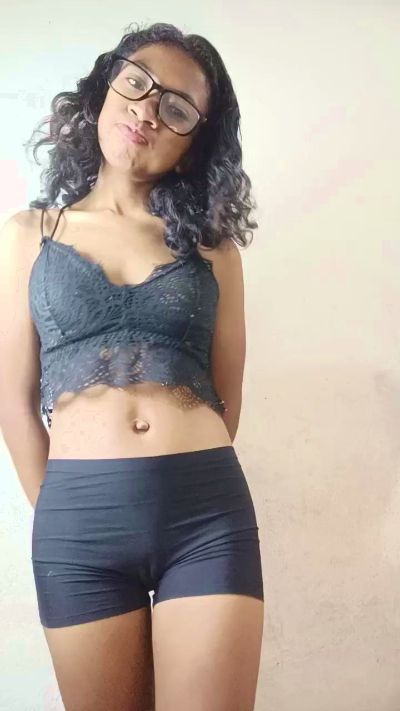 AnjelyG live cam on Cam4