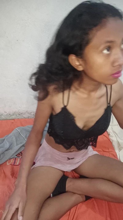 AnjelyG live cam on Cam4