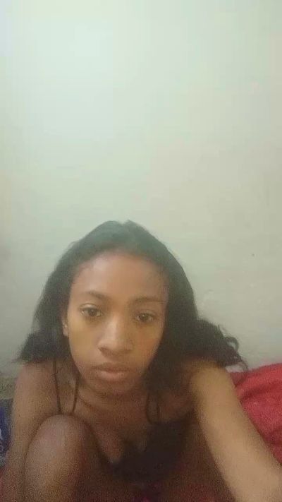 AnjelyG live cam on Cam4