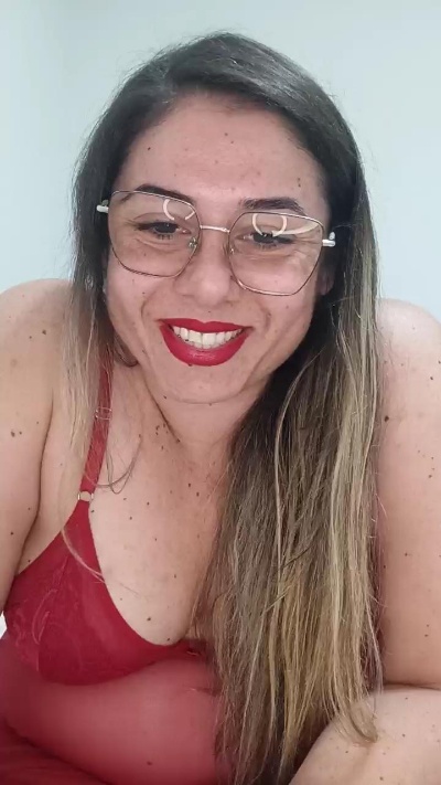 Anjinho_Naynha live cam on Cam4