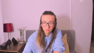 AnnaDoll live cam on Cam4