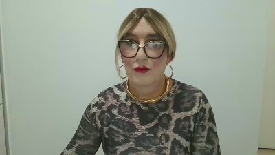AnnaTravhot live cam on Cam4