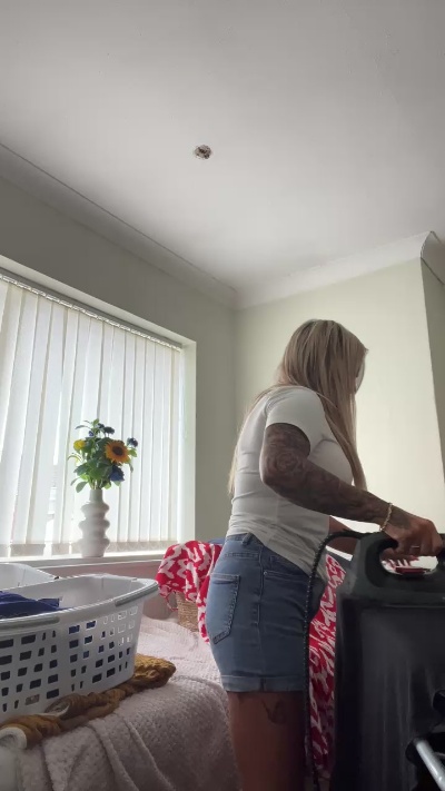 Anna_XOX live cam on Cam4