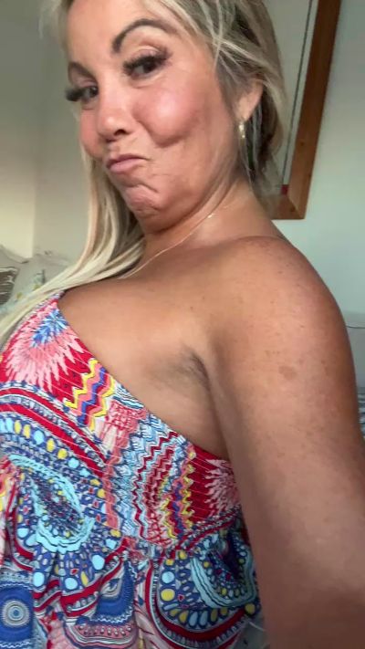 Anna_XOX live cam on Cam4