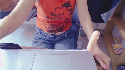 Anna_xyz live cam on Cam4