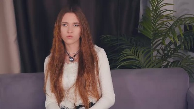 AnnabelTouney cámara web mujer en vivo desde Francia