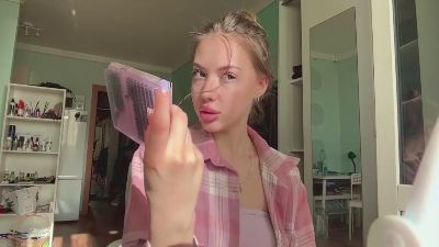 AnnabellRessel live cam on Cam4