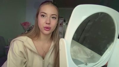 AnnabellRessel live cam on Cam4