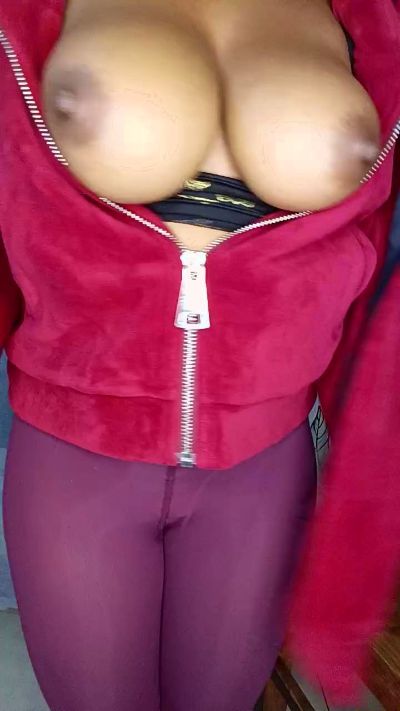 Annah_al live cam on Cam4