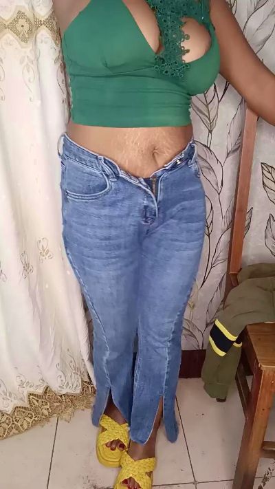 Annah_al live cam on Cam4